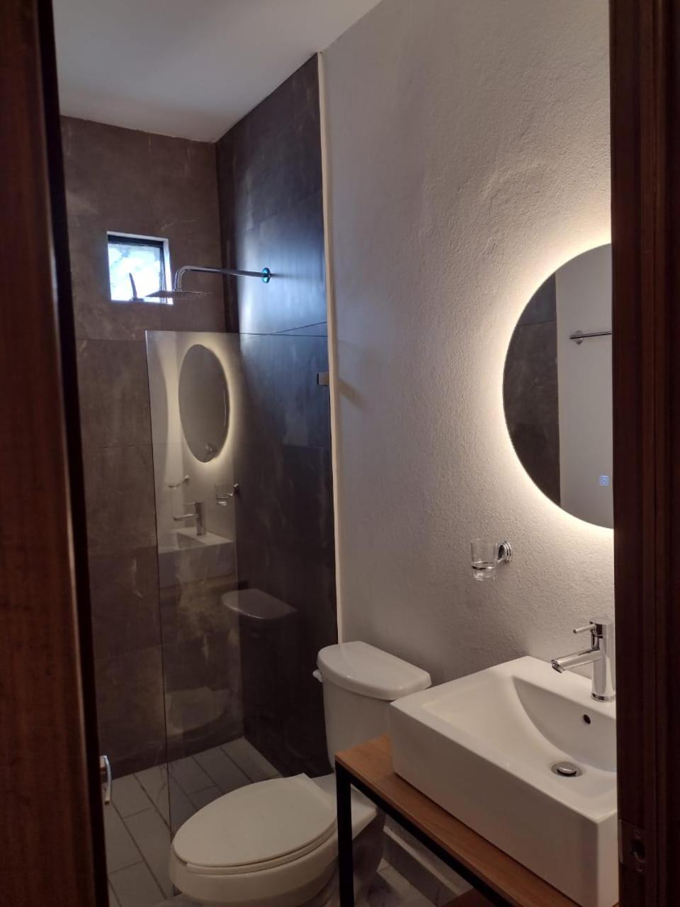 Vidrio Suites Col Americana Гвадалахара Екстер'єр фото